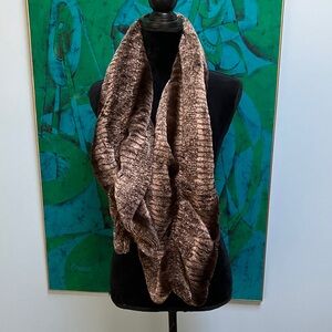 Luxurious 46 Inch Faux Fur Scarf With Pull Through